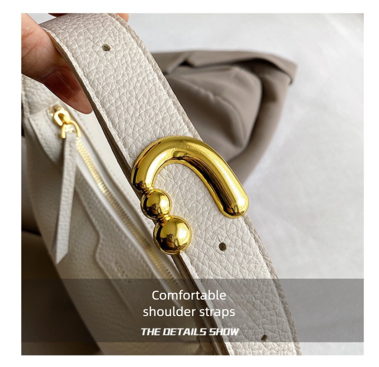The Luna Crescent Bag – White