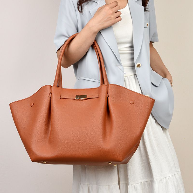 The Sienna Slouch Tote – Brown